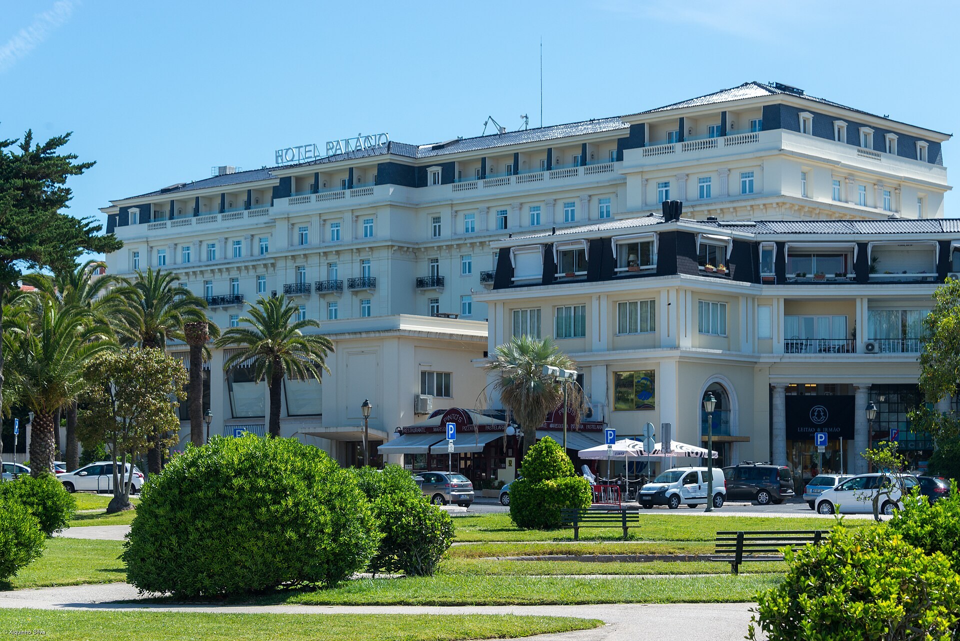 Valverde Hotel pocket garden